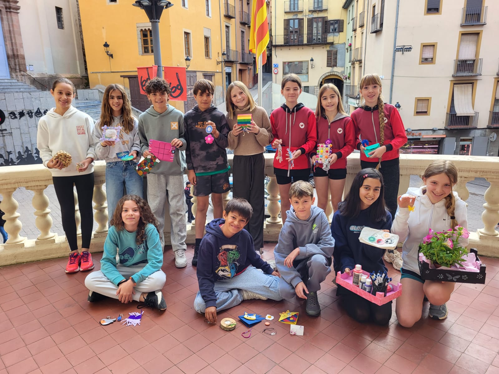 Berga impulsa una nova edició del Mercat de Cooperatives Escolars que reunirà 250 alumnes d'escoles de primària del Berguedà Berga impulsa una nova edició del Mercat de Cooperatives Escolars que reunirà 250 alumnes d'escoles de primària del Berguedà
