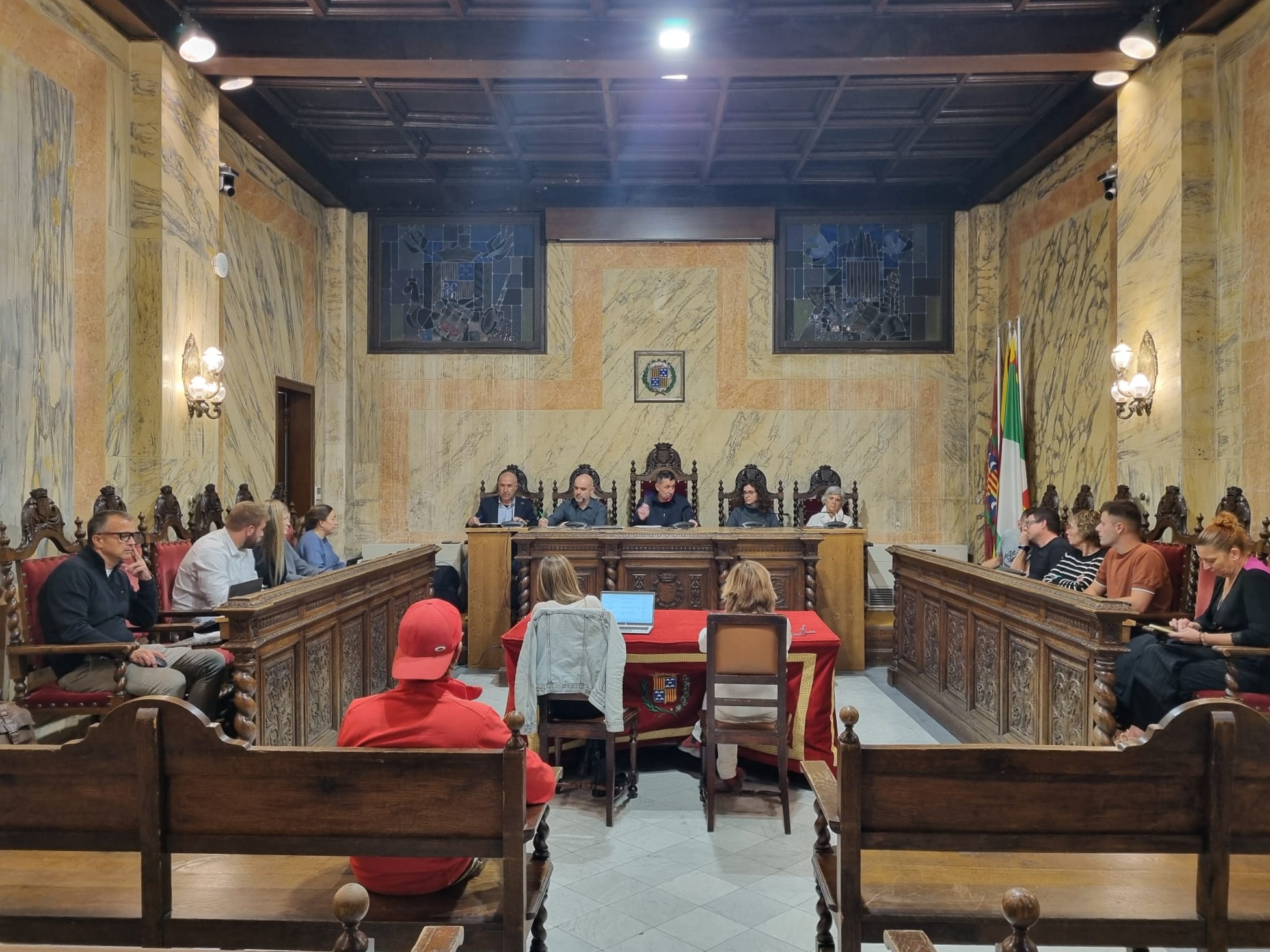Resum del ple de la corporaci&oacute; corresponent a la sessi&oacute; extraordin&agrave;ria d'octubre de 2026