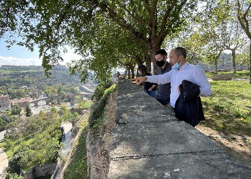 L'alcalde de Berga fa la seva primera visita oficial a l'Ajuntament de Manresa